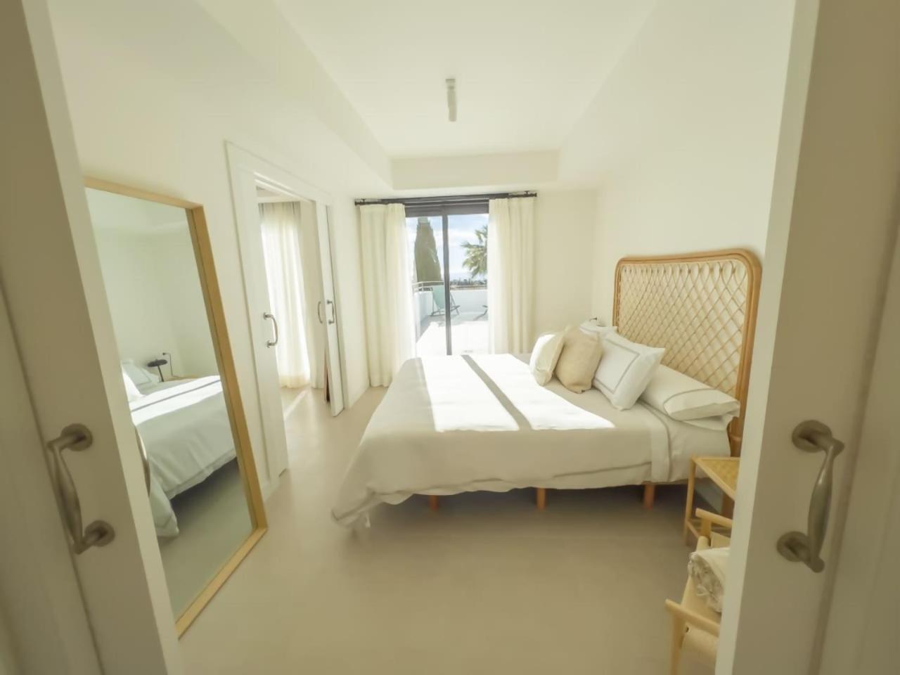 Penthouse On The Golden Mile Marbella Zewnętrze zdjęcie